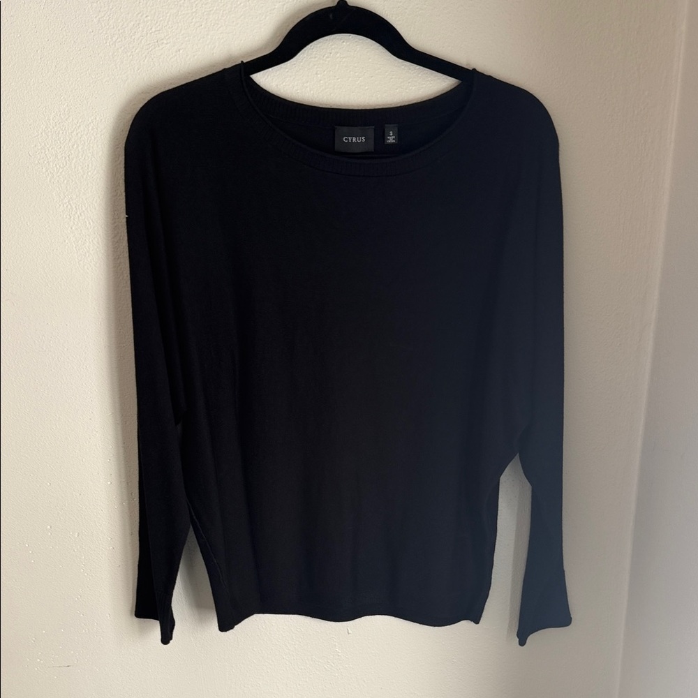 Citrus Black Crew Neck Sweater - Classic Women's Pullover